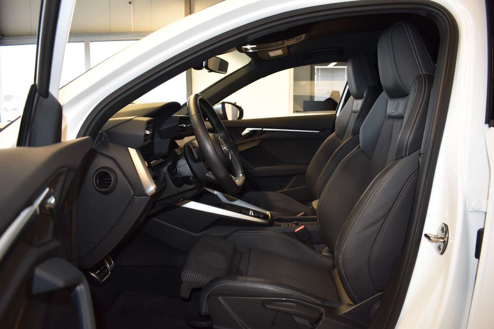 Audi S3 Sportback 2.0 TFSI - 2023 - Joinsteer - #12