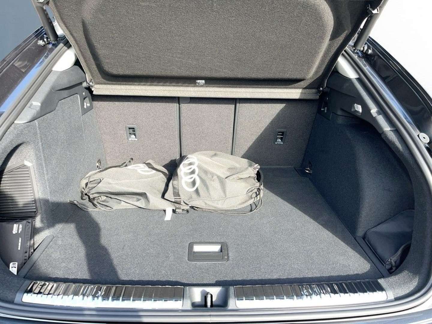 Audi Q3 E-hybrid - 2026 - Joinsteer - #13