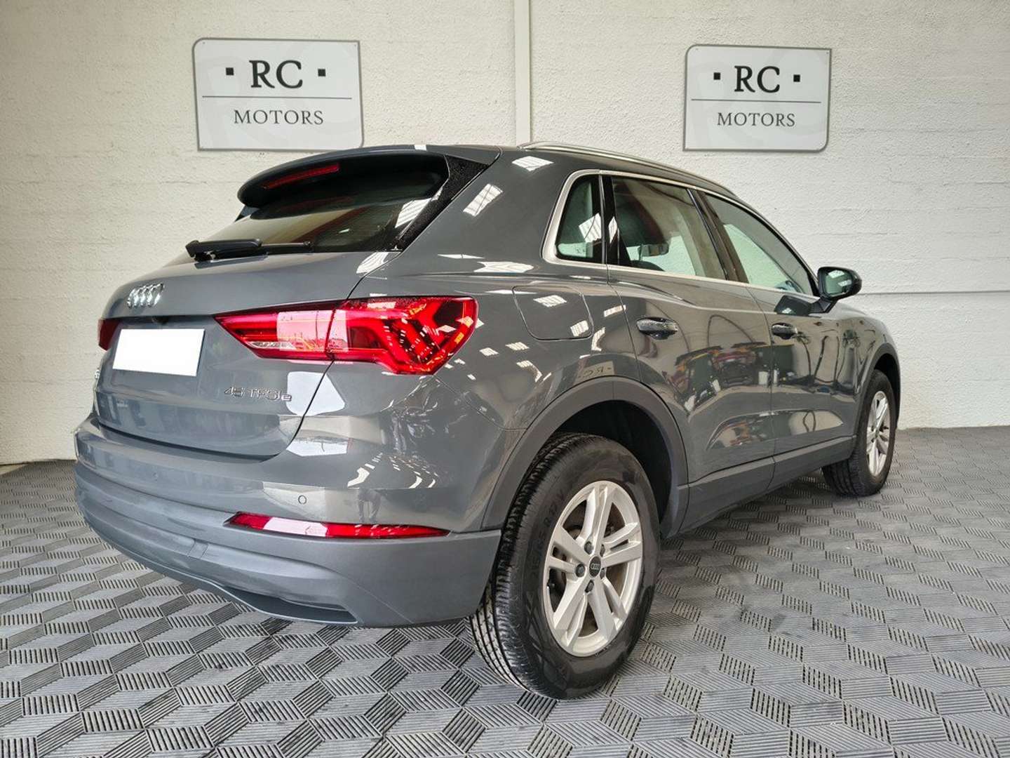 Audi Q3 Business Line 45 TFSIe - 2023 - Joinsteer - #2