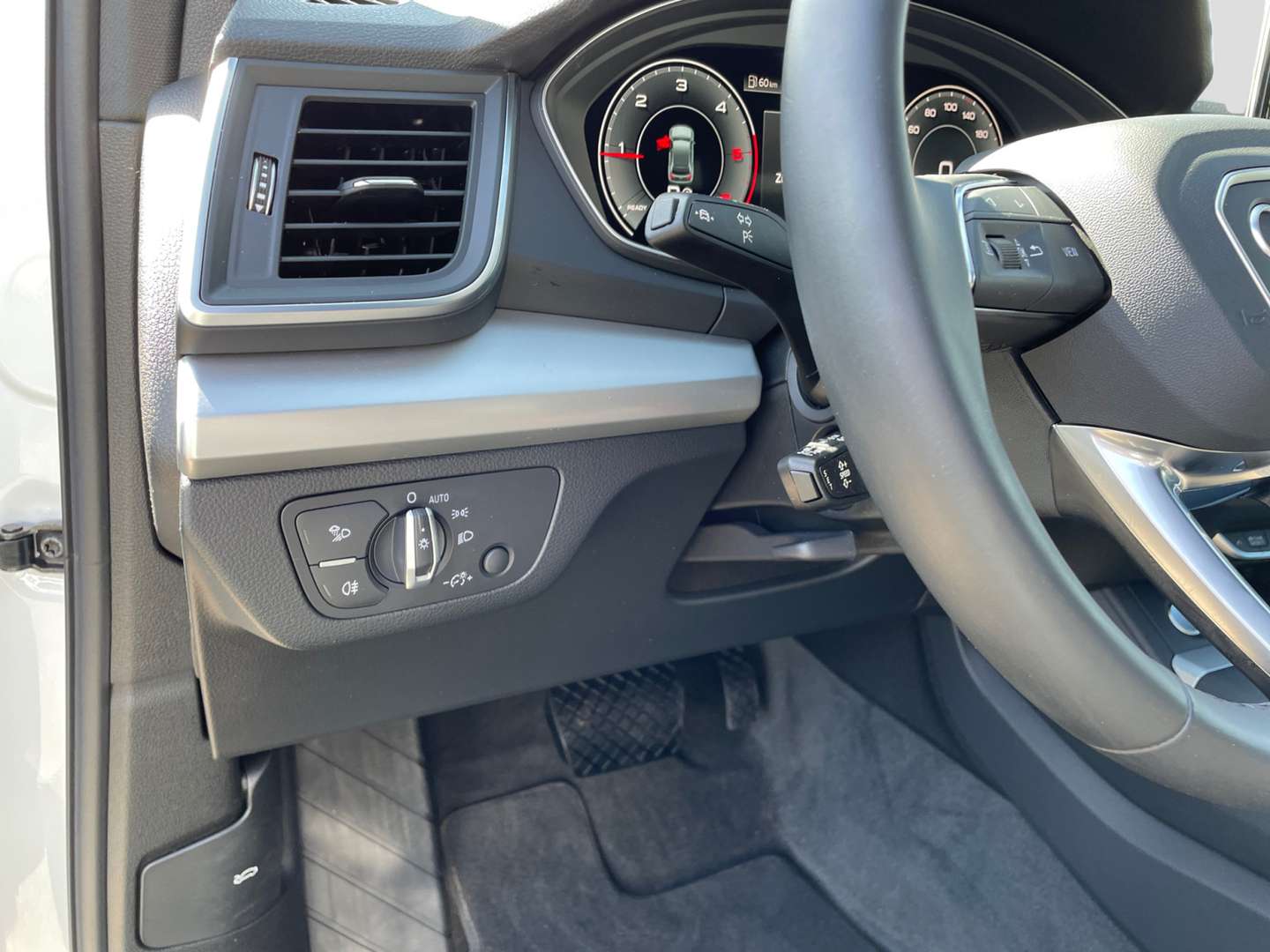 Audi Q5 S Line 40 TDI - 2024 - Joinsteer - #10