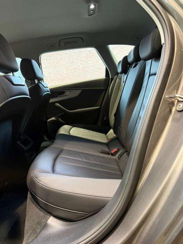 Audi A4 Avant 35 TFSI — photo 14