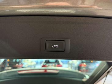 Audi A4 Avant 35 TFSI — photo 21