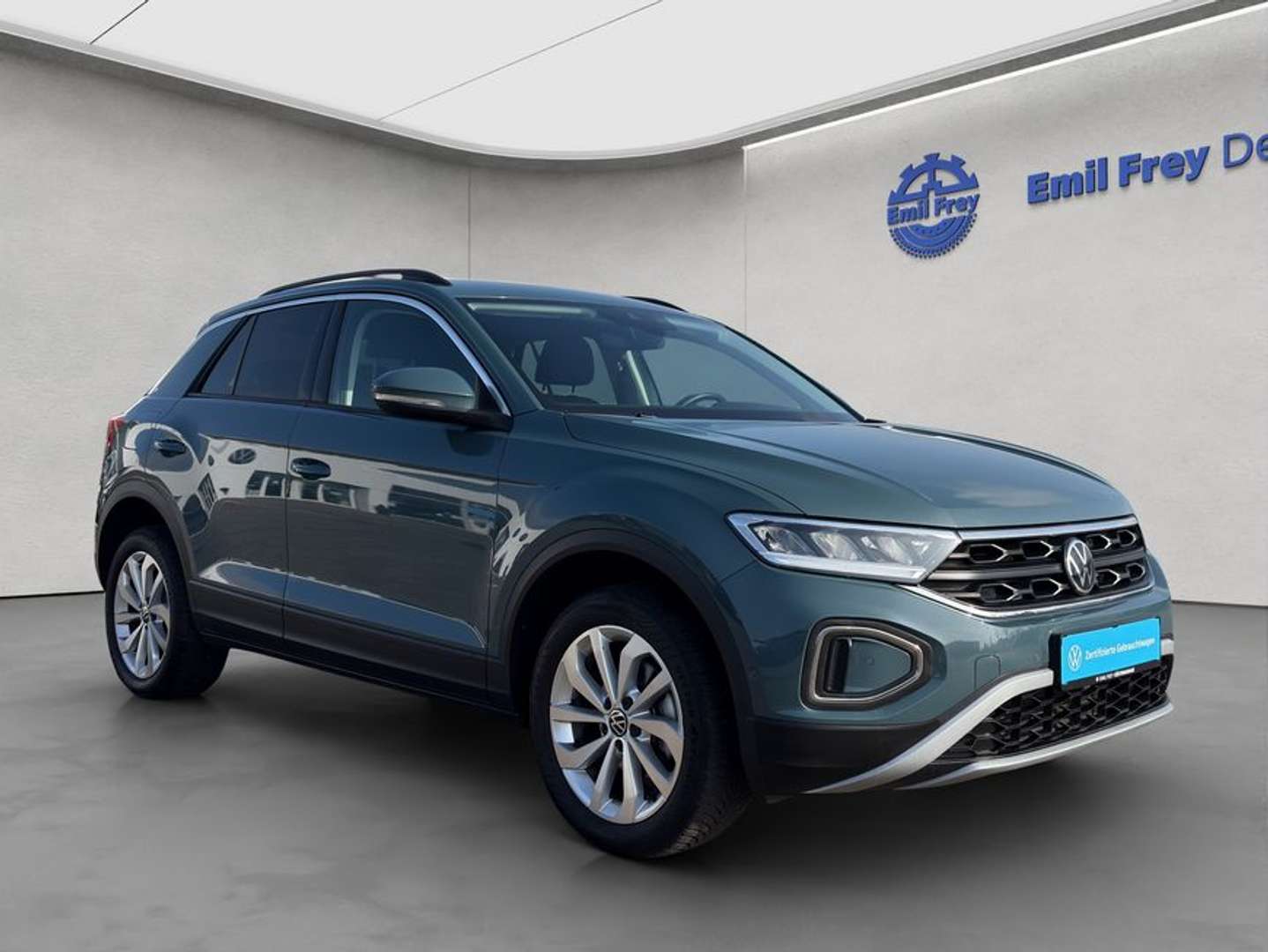 Volkswagen T-Roc TSI Life - 2024 - Joinsteer - #8