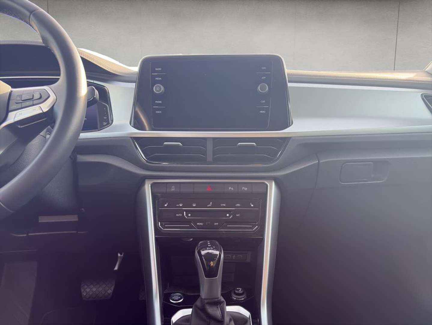 Volkswagen T-Roc TSI Life - 2023 - Joinsteer - #12