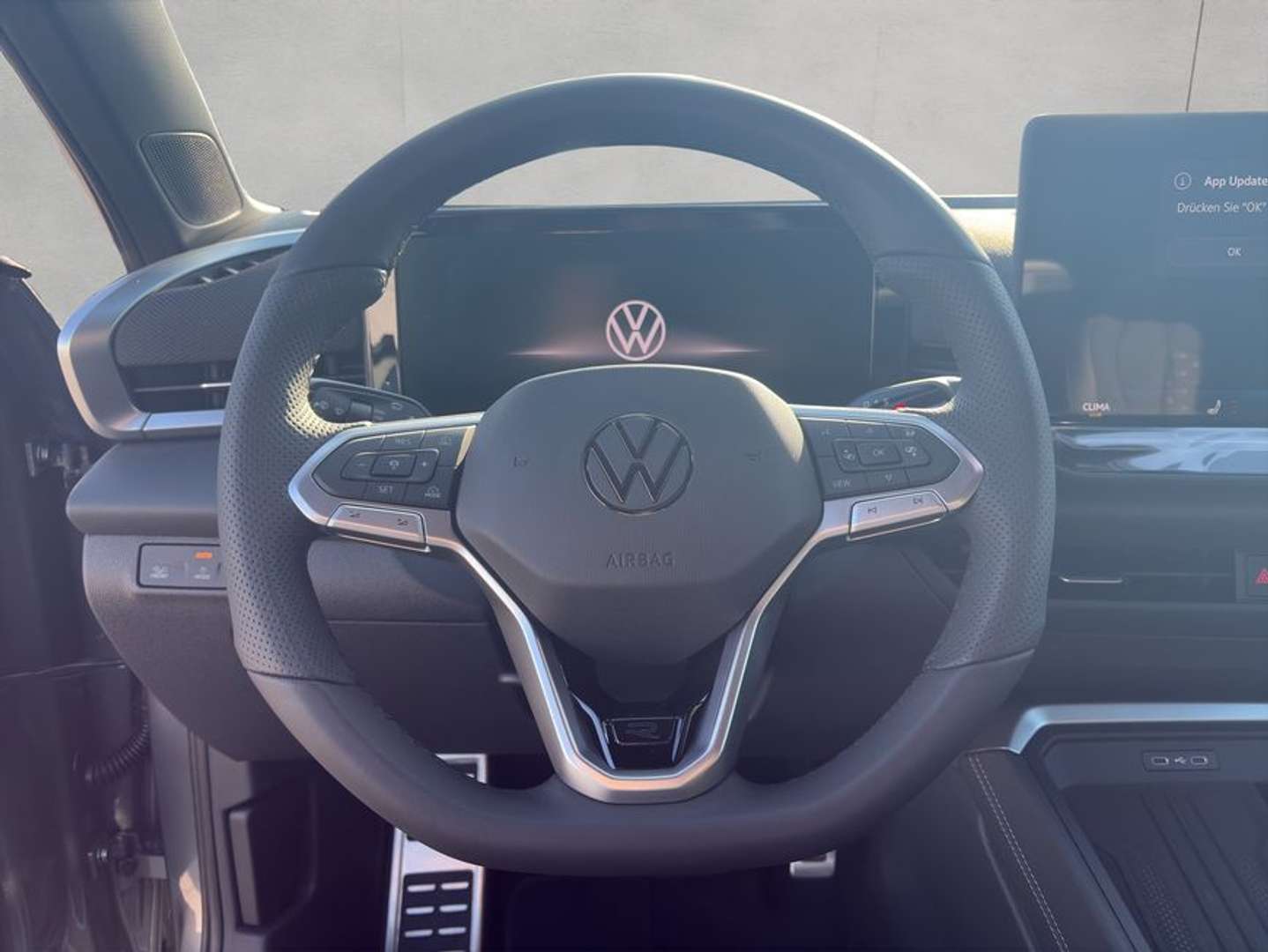 Volkswagen T-Roc R-Line - 2026 - Joinsteer - #9
