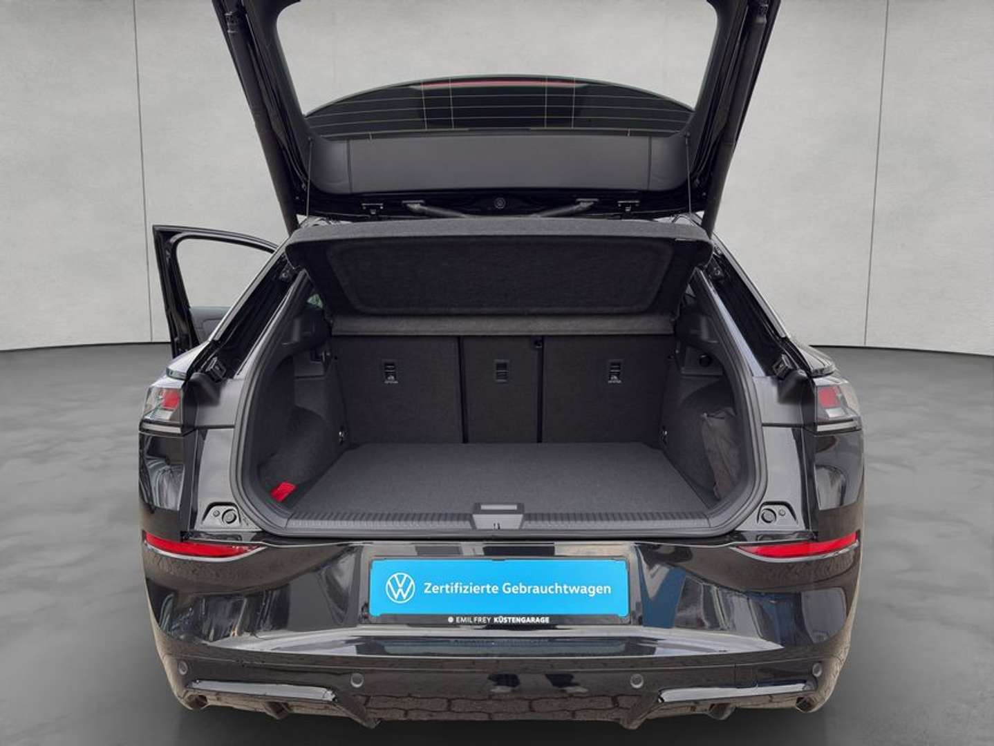 Volkswagen T-Roc R-Line - 2026 - Joinsteer - #4