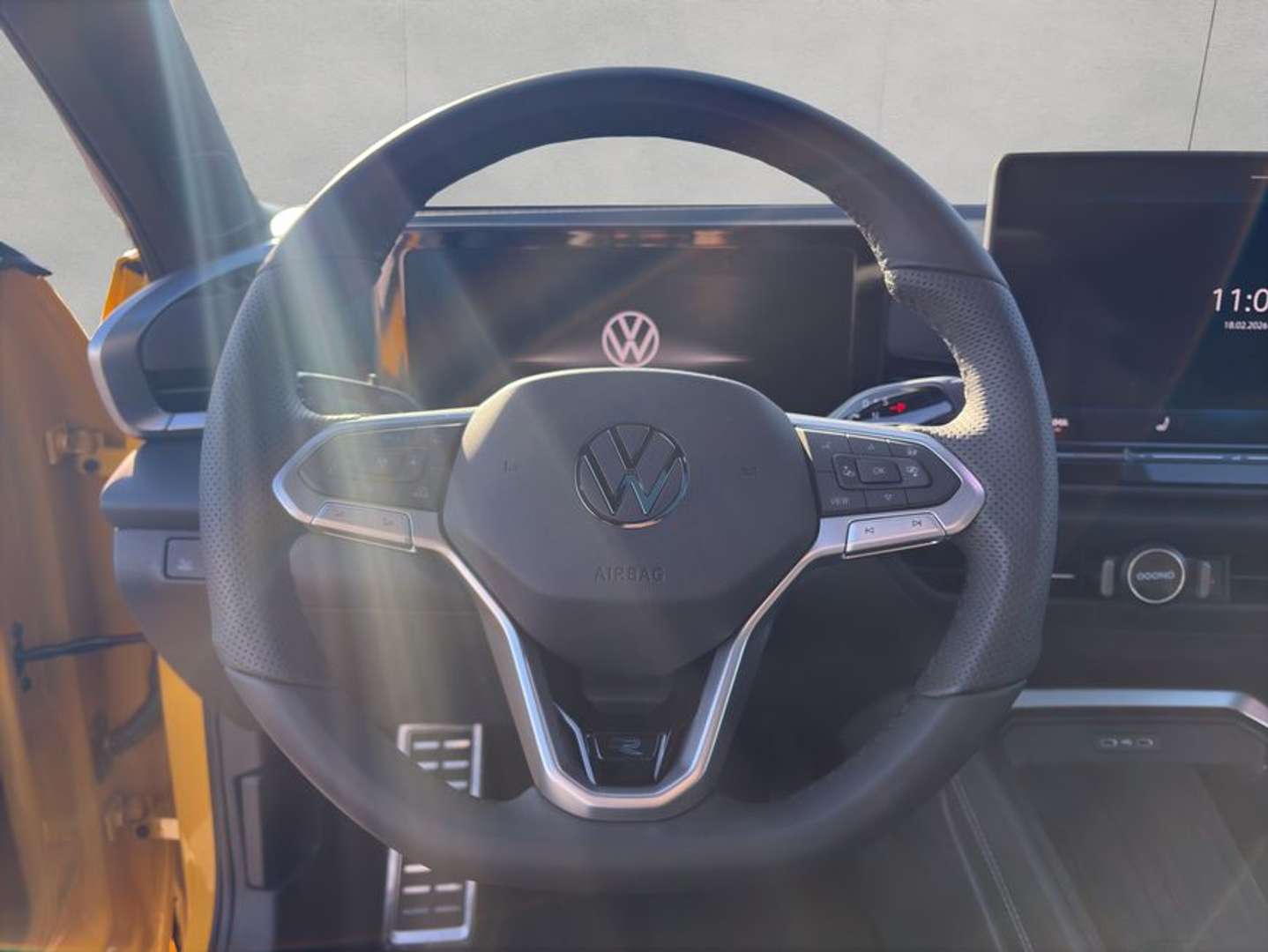 Volkswagen T-Roc R-Line - 2026 - Joinsteer - #8