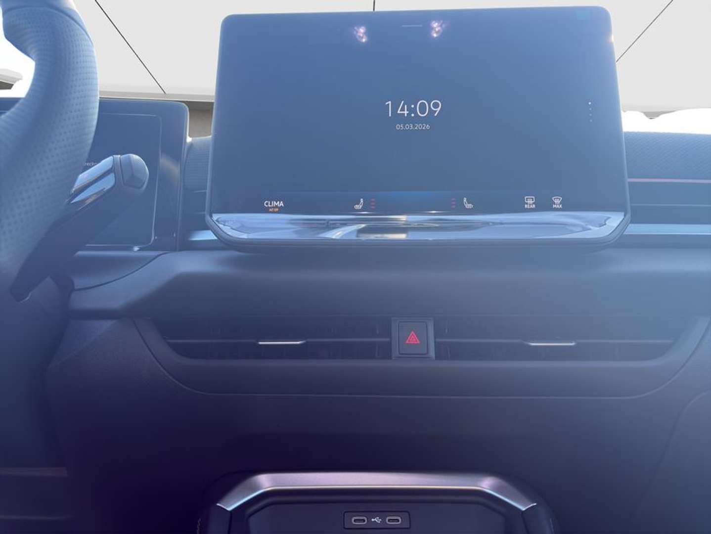 Volkswagen T-Roc R-Line - 2026 - Joinsteer - #12