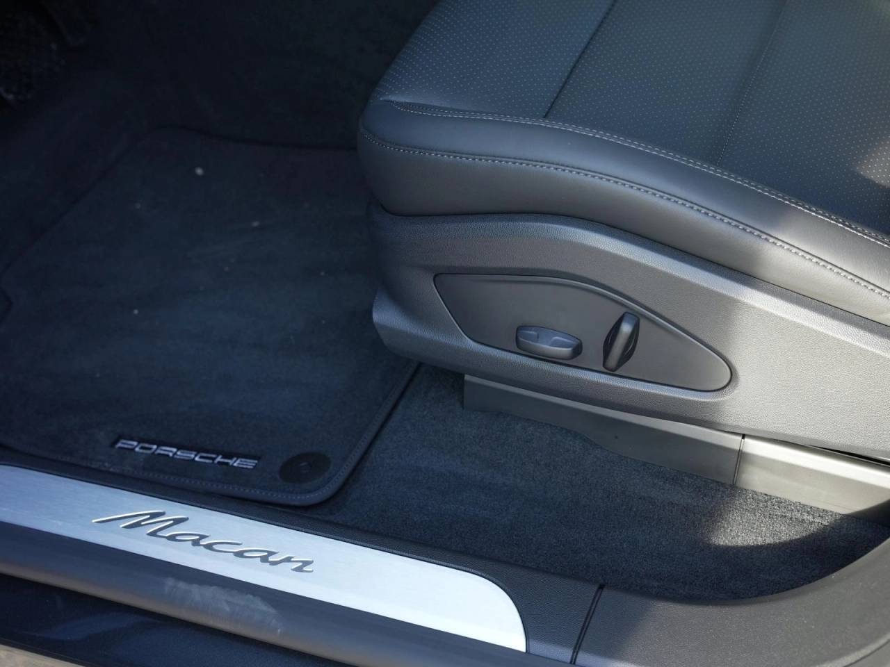 Porsche Macan Electrique - 2025 - Joinsteer - #19