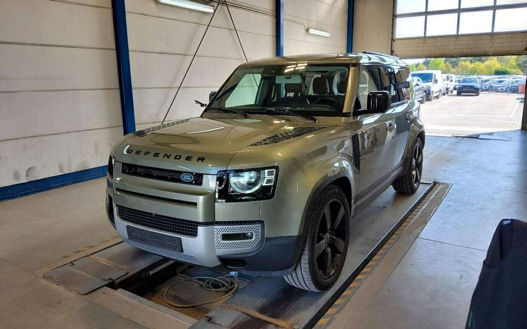 Land Rover Defender 110 P400 SE - 2021 - Joinsteer - #1