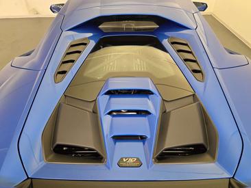 Lamborghini Huracán Tecnica Coupé — photo 11