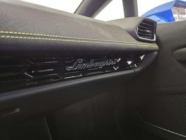 Lamborghini Huracán Tecnica Coupé — photo 32