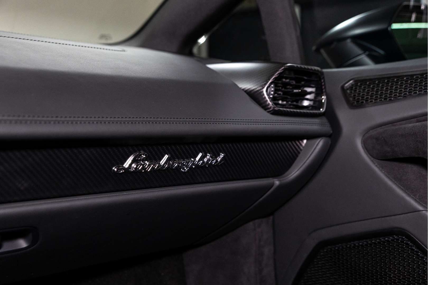 Lamborghini Huracán Sterrato - 2023 - Joinsteer - #27