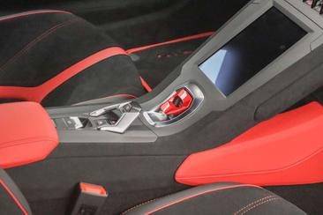 Lamborghini Huracán STO — photo 38