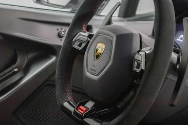 Lamborghini Huracán STO — photo 39