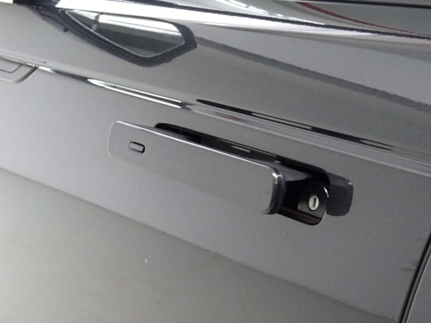 Land Rover Range Rover Velar Dynamic SE 2.0D I4 204 CV - 2025 - Joinsteer - #14