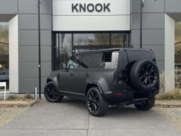 Land Rover Defender 110 Octa Black P635 - 2026 - Joinsteer - #1