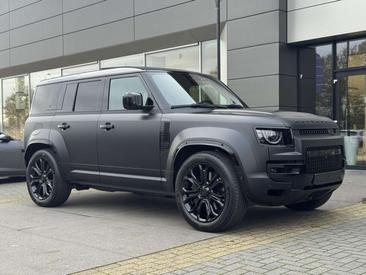 Land Rover Defender 110 Octa Black P635 — photo 12