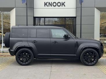 Land Rover Defender 110 Octa Black P635 — photo 13