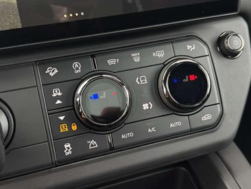 Land Rover Defender 110 Octa Black P635 — photo 19