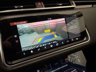 Land Rover Range Rover Velar 2.0d I4 180cv Auto — photo 13