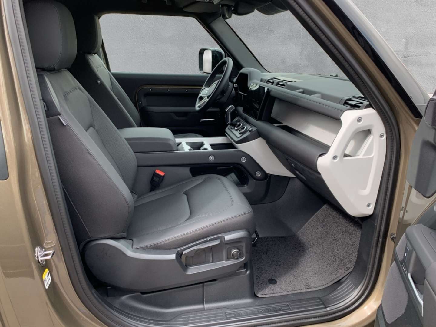 Land Rover Defender 90 360°EPH+DAB+ACC+SHZG+LMF D200 AWD S - 2025 - Joinsteer - #3