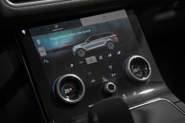 Land Rover Range Rover Velar R-Dynamic — photo 10