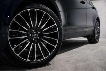 Land Rover Range Rover Velar R-Dynamic — photo 11