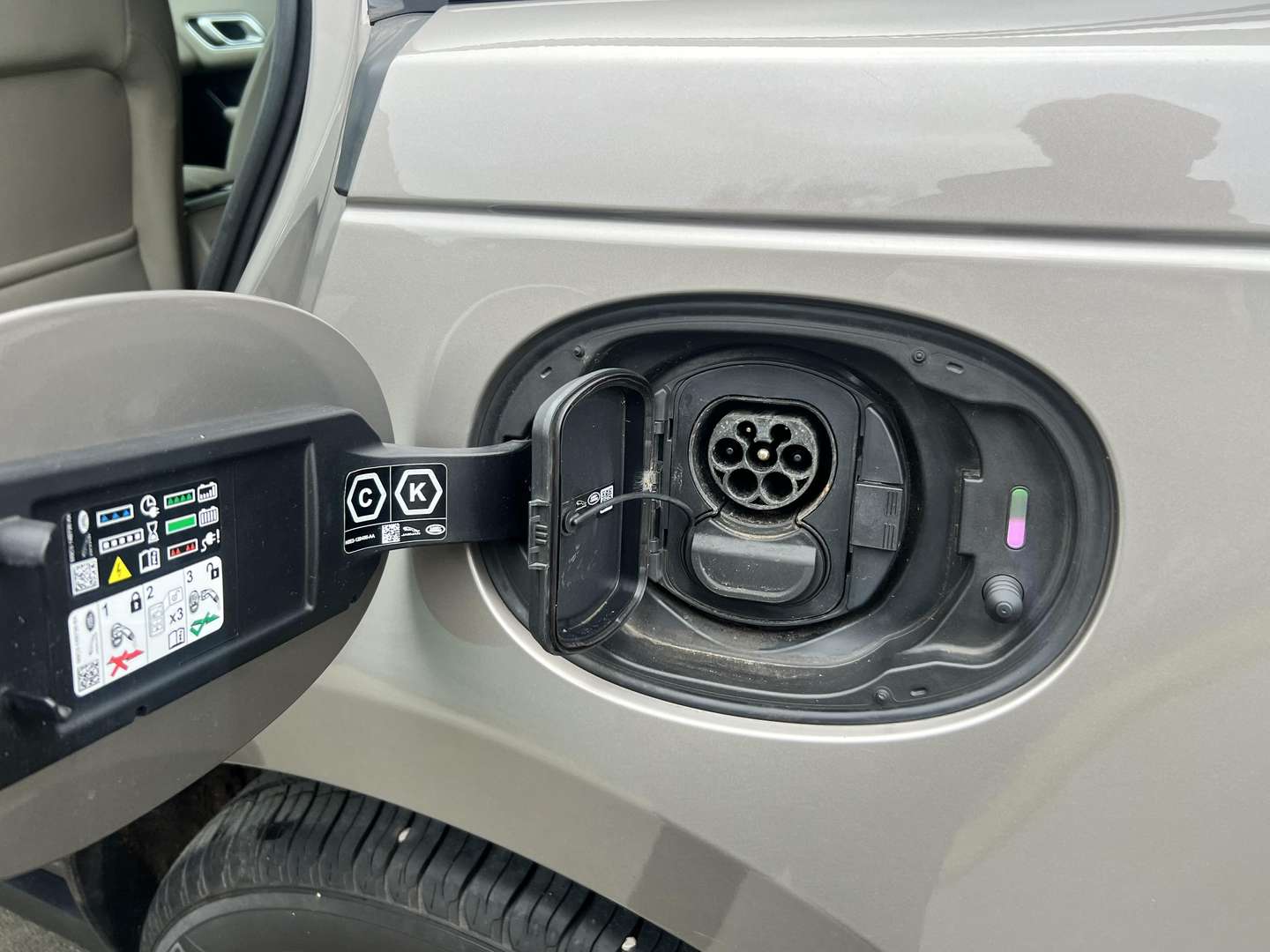 Land Rover Range Rover Velar P400e - 2023 - Joinsteer - #12