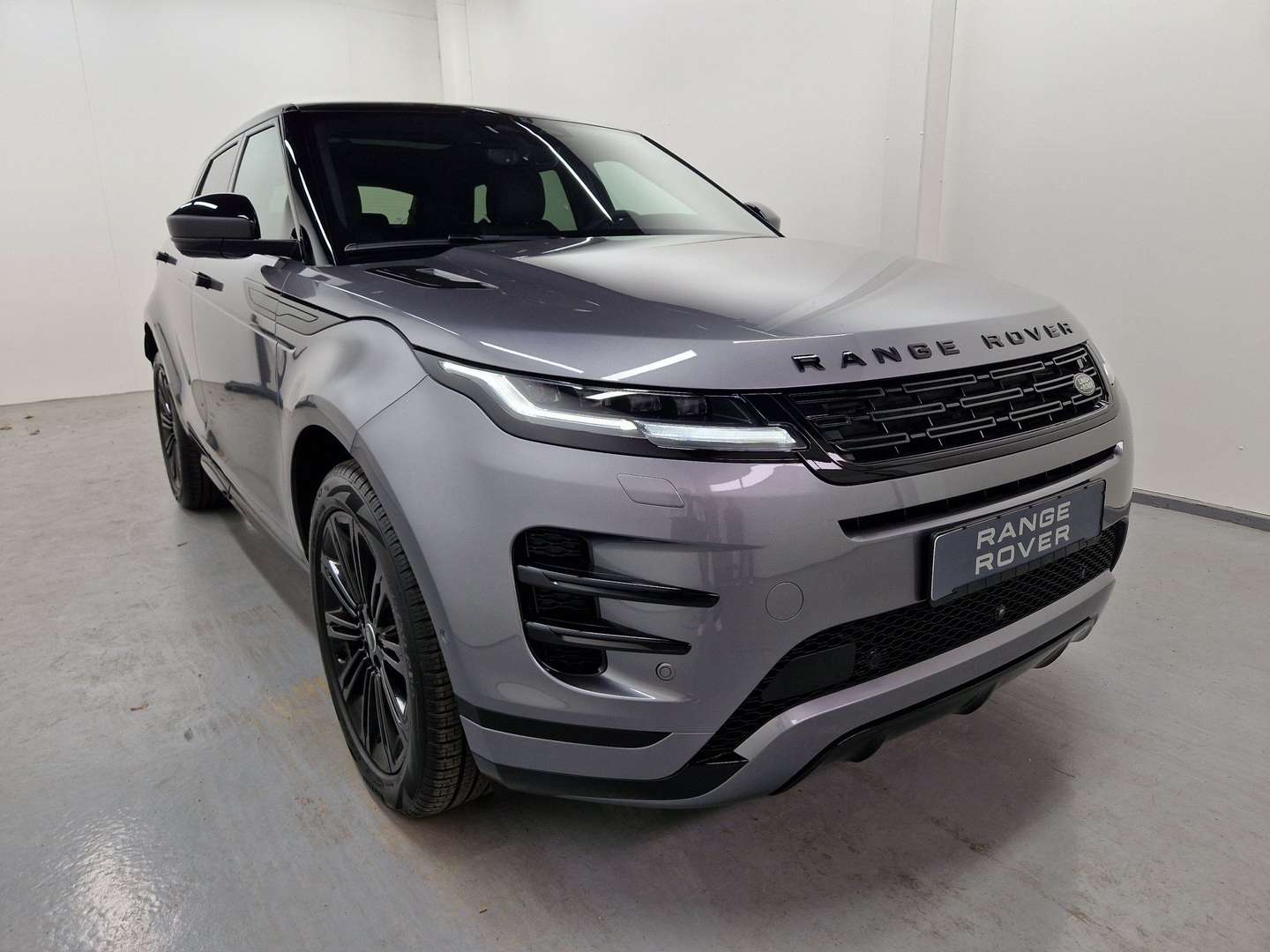 Land Rover Range Rover Evoque D200 Dynamic SE Pano Black - 2025 - Joinsteer - #5