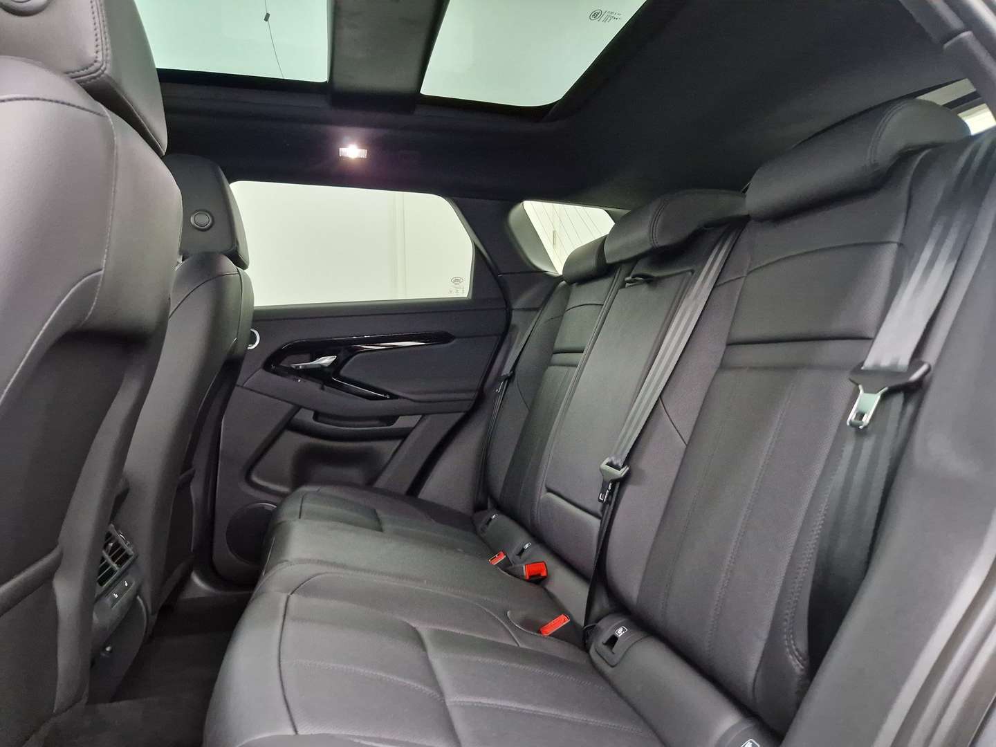 Land Rover Range Rover Evoque D200 Dynamic SE Pano Black - 2025 - Joinsteer - #9