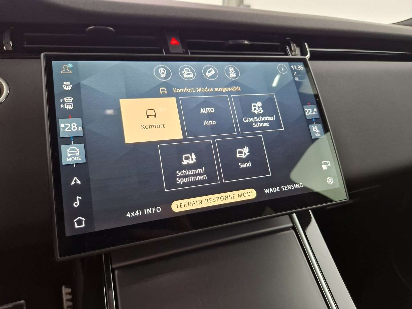 Land Rover Range Rover Evoque D200 Dynamic SE Pano Black - 2025 - Joinsteer - #21
