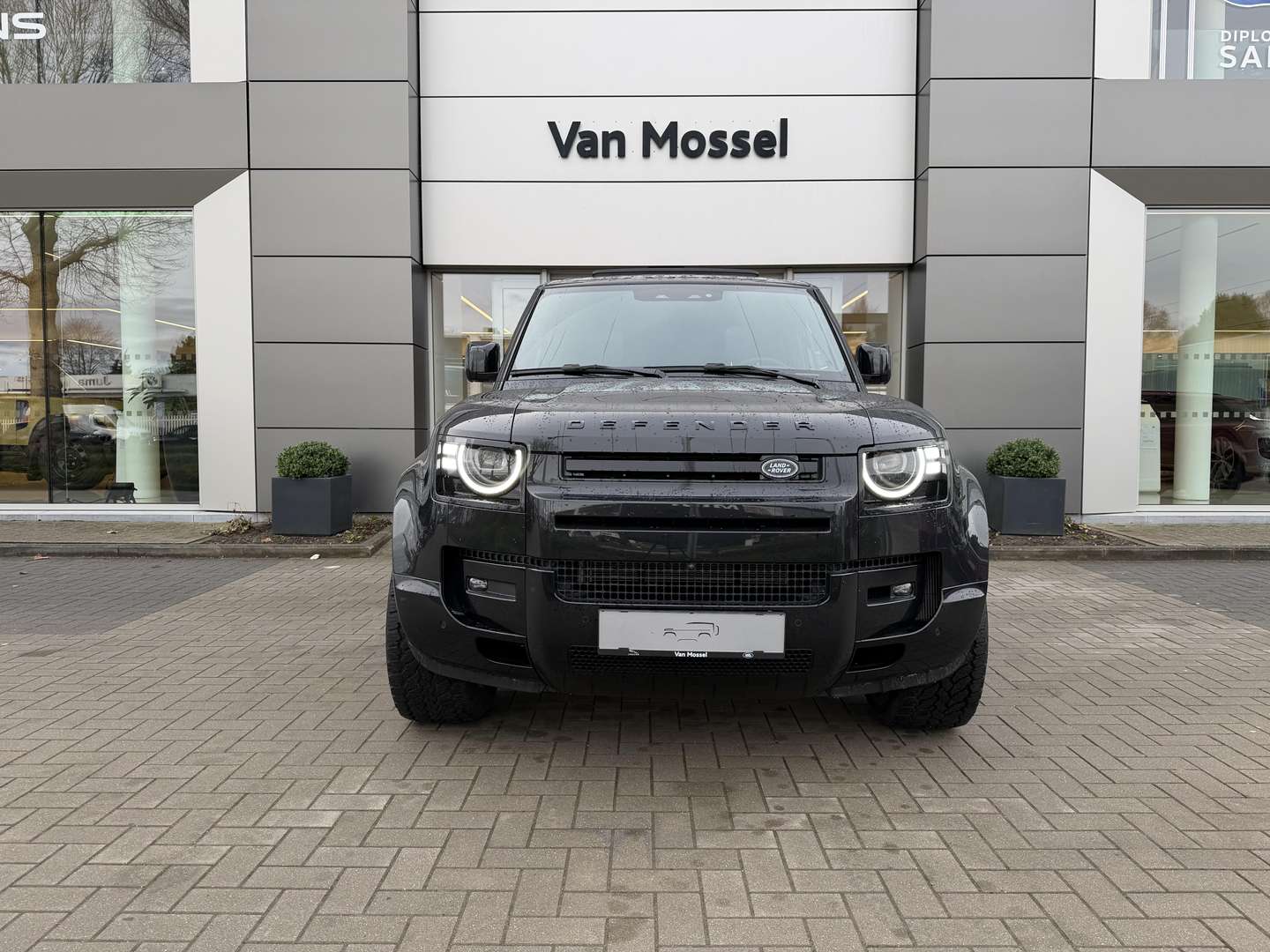 Land Rover Defender 110 HSE DEMO D350 - 2025 - Joinsteer - #2