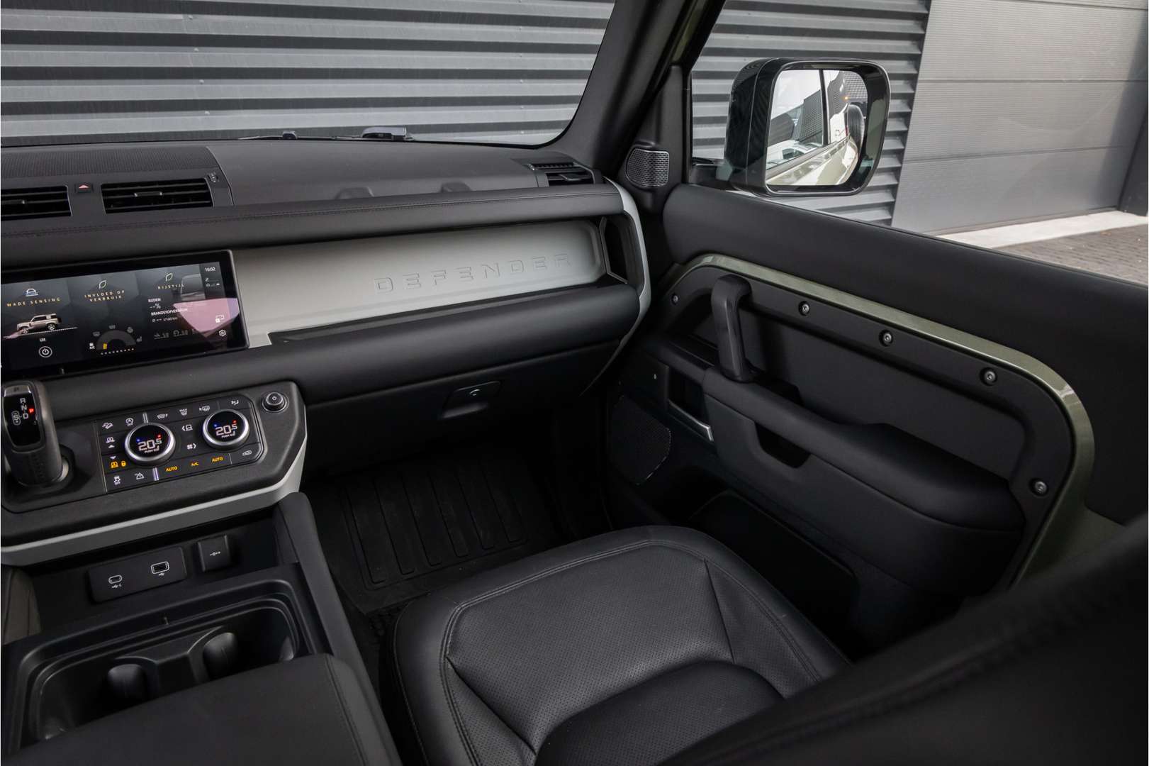 Land Rover Defender 90 S Luchtvering - Laag Schot 3.0 D200 - 2023 - Joinsteer - #20