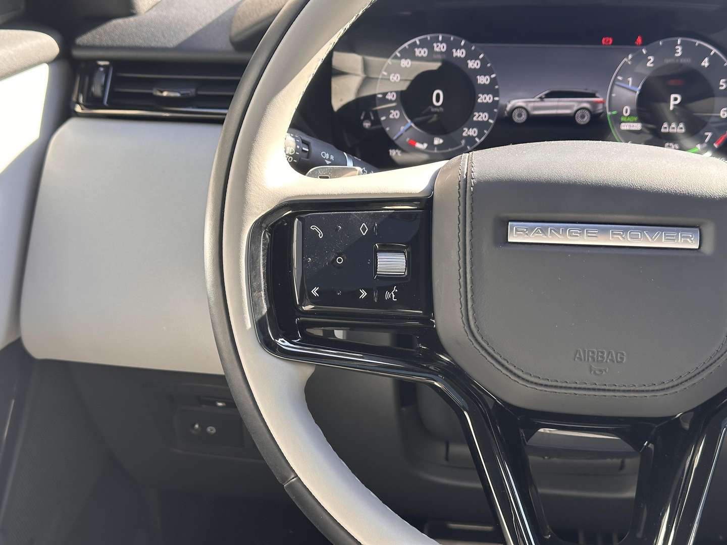 Land Rover Range Rover Velar P400e Dynamic SE AWD - 2025 - Joinsteer - #14