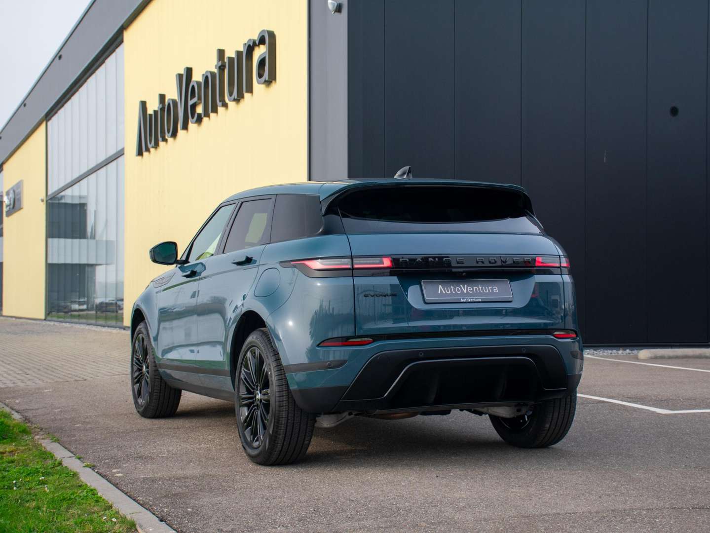Land Rover Range Rover Evoque P270e PHEV S L Facelift L Adapt. Cruise L Came - 2025 - Joinsteer - #3