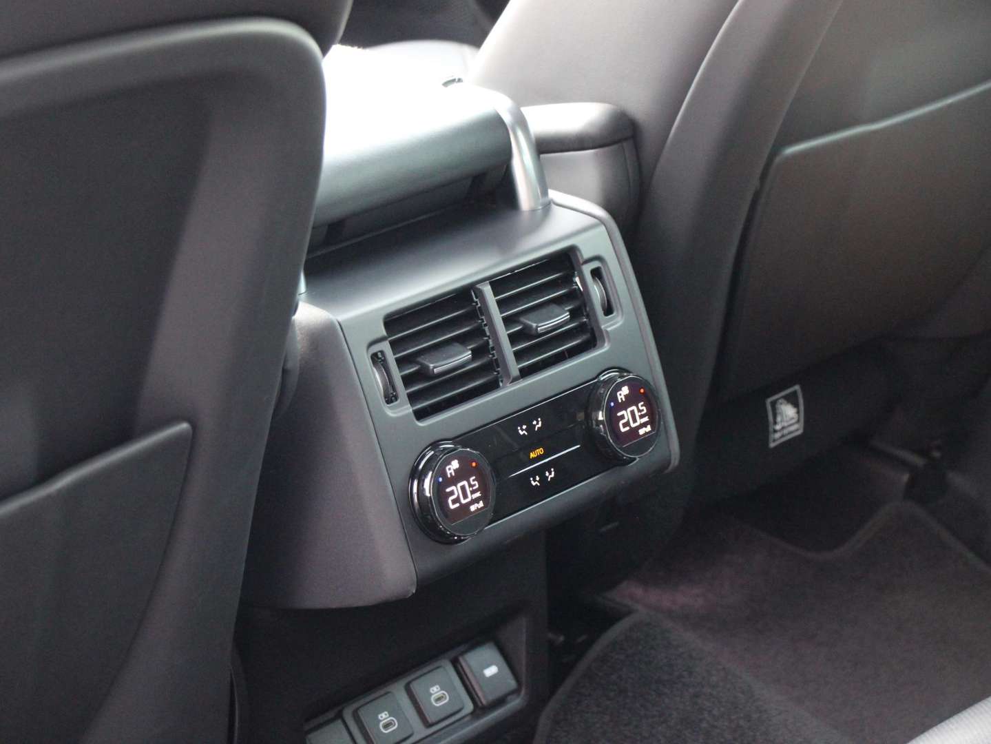 Land Rover Discovery R-Dynamic SE 7p P360 - 2022 - Joinsteer - #19