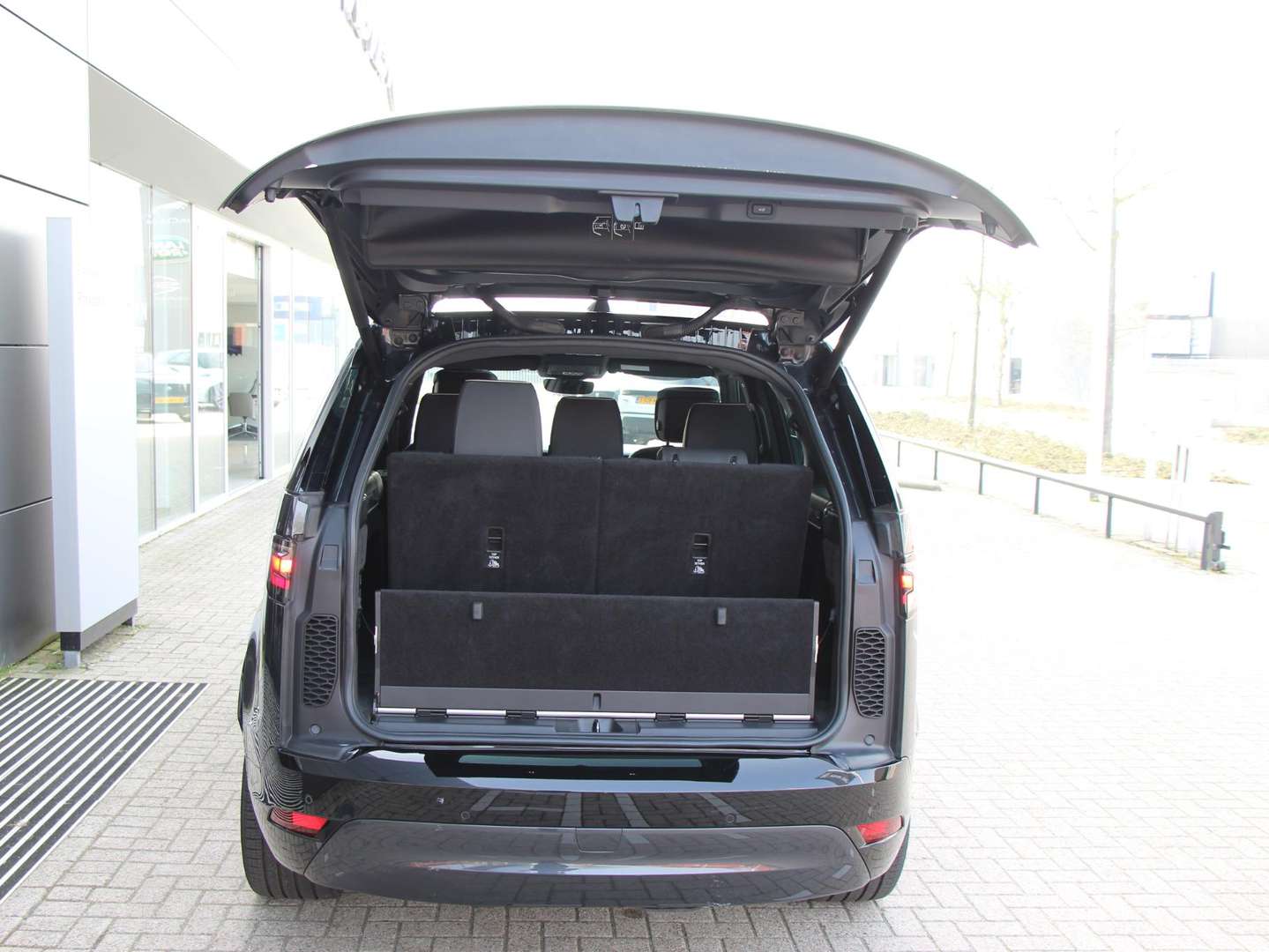 Land Rover Discovery R-Dynamic SE 7p P360 - 2022 - Joinsteer - #21