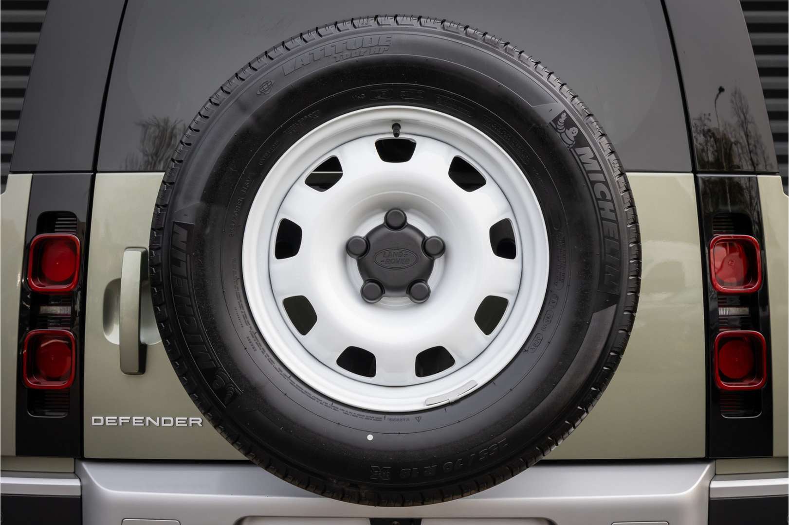 Land Rover Defender 90 S Luchtvering - Laag Schot 3.0 D200 - 2023 - Joinsteer - #33