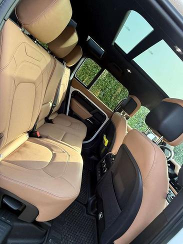 Land Rover Defender 110 X-Dynamic HSE — photo 4