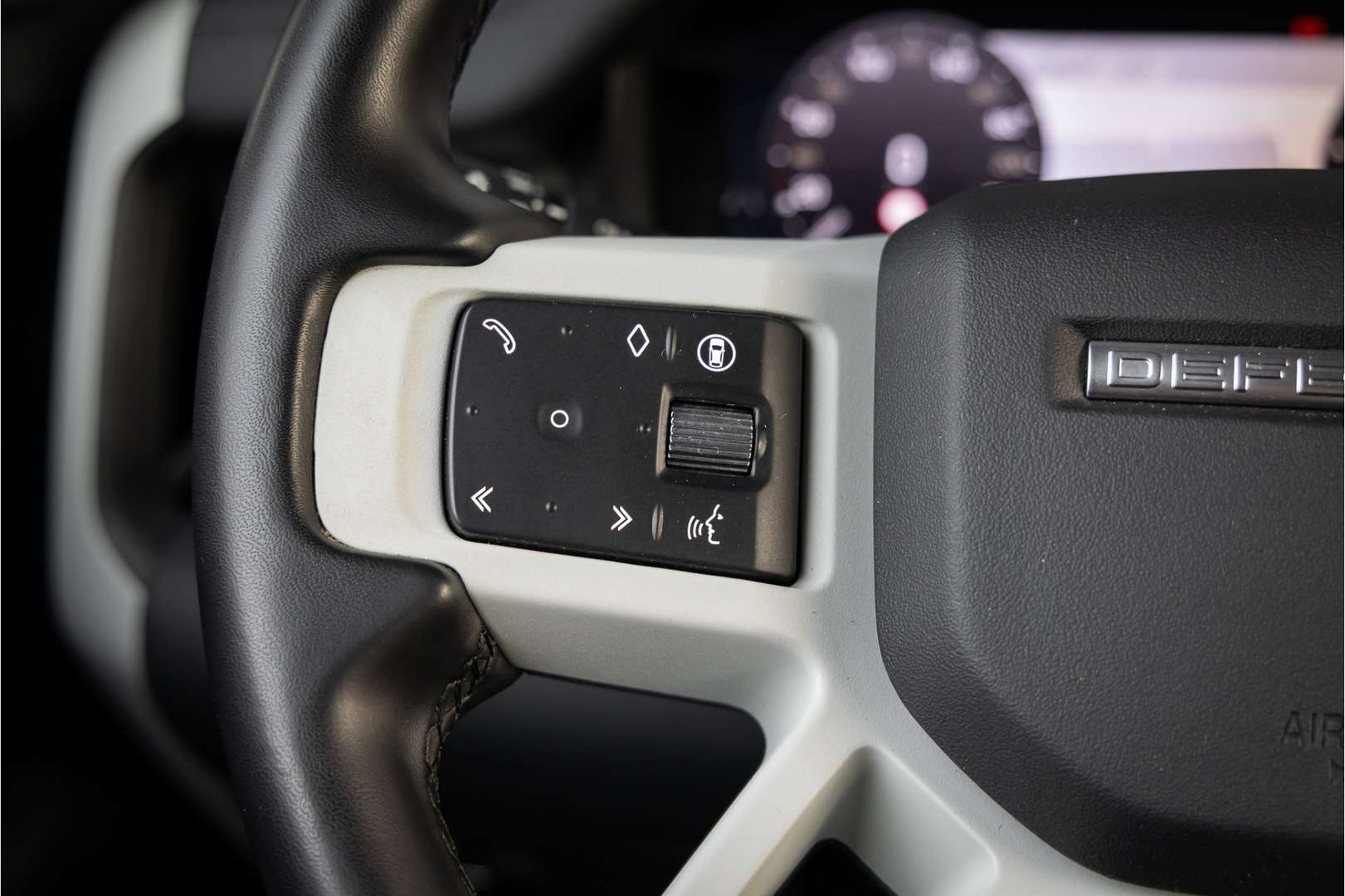 Land Rover Defender 90 S Luchtvering - Laag Schot 3.0 D200 - 2023 - Joinsteer - #39