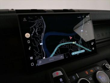 Land Rover Defender 90 X-dynamic Se Awd 3.0d I6 Mhev 200cv Auto — photo 19