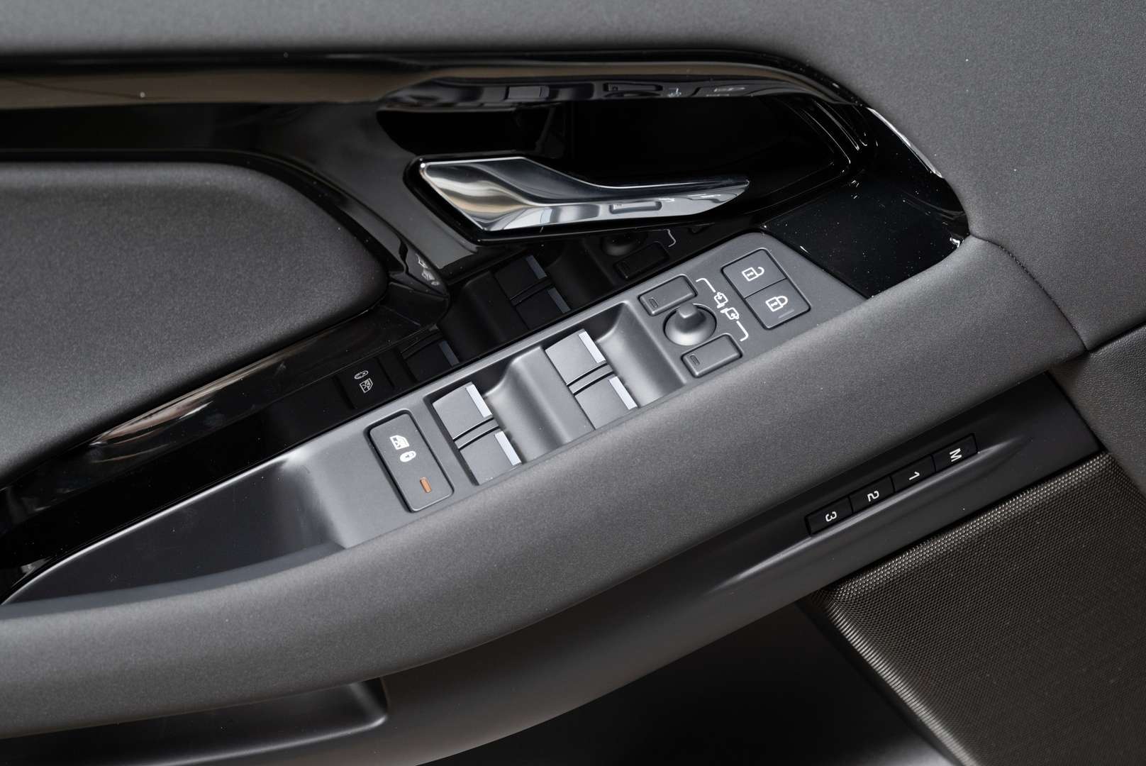 Land Rover Range Rover Evoque D200 R-Dynamic SE - 2025 - Joinsteer - #16