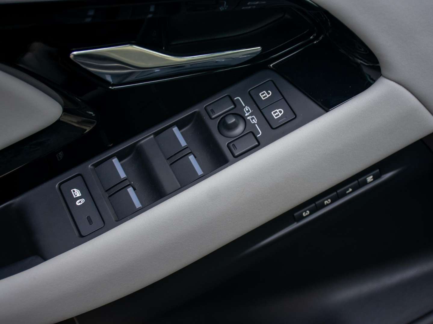 Land Rover Range Rover Evoque P270e PHEV S L Facelift L Adapt. Cruise L Came - 2025 - Joinsteer - #19