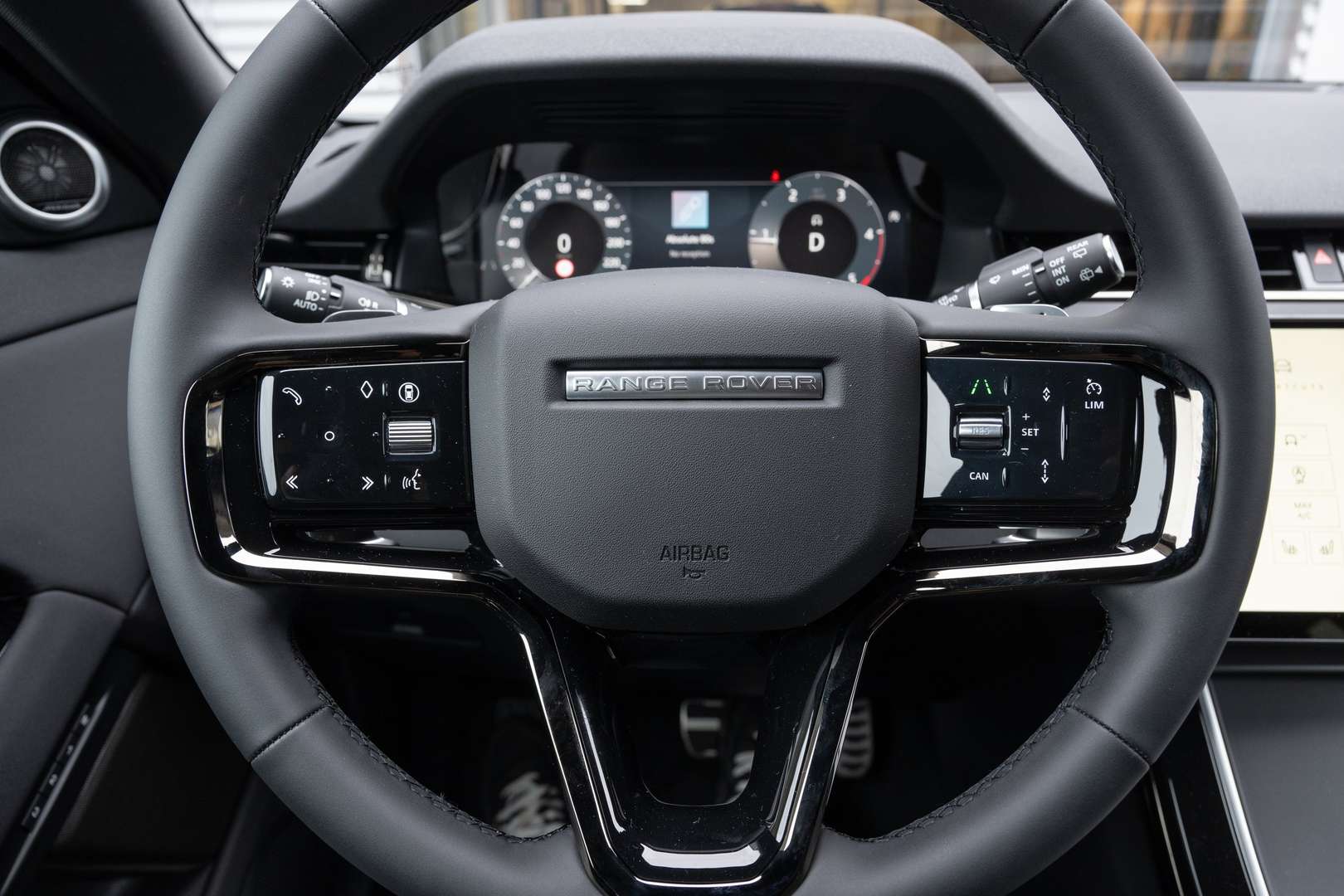 Land Rover Range Rover Evoque D200 R-Dynamic SE - 2025 - Joinsteer - #17