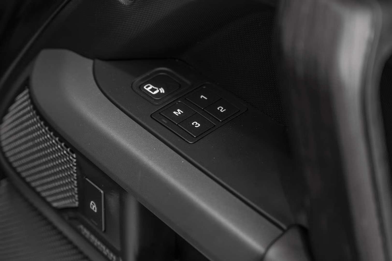 Land Rover Defender - 2021 - Joinsteer - #13