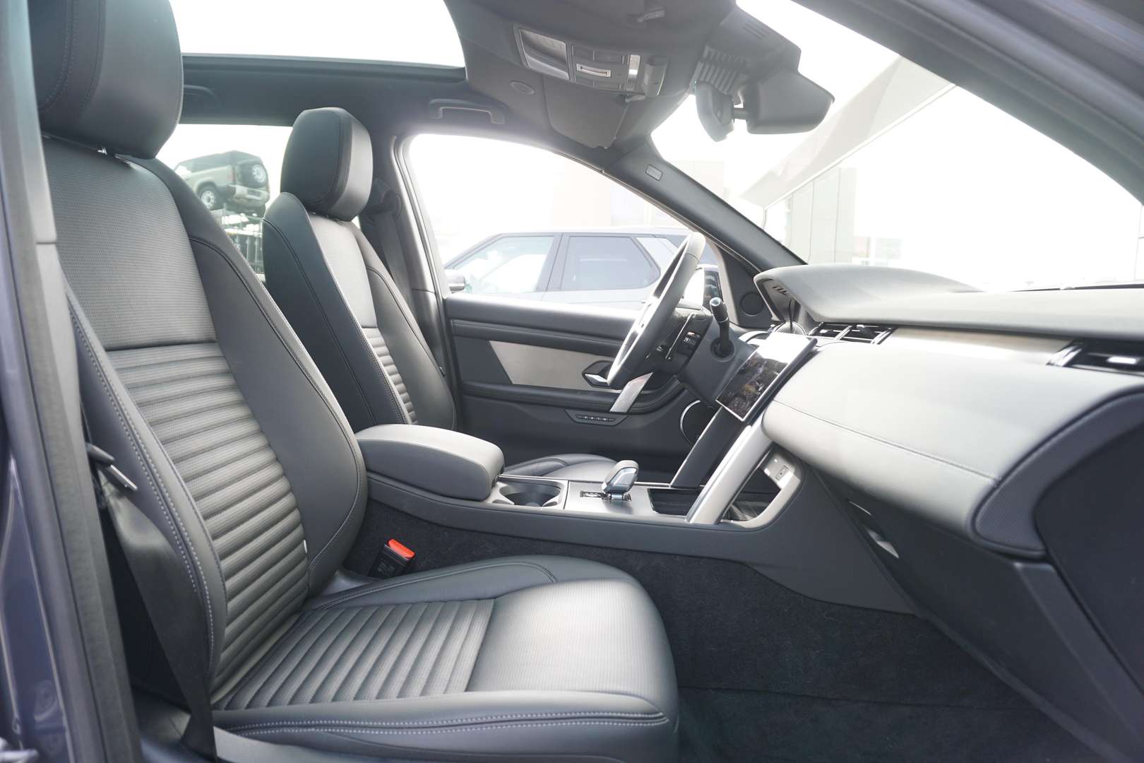 Land Rover Discovery Sport Dynamic SE - 2025 - Joinsteer - #11