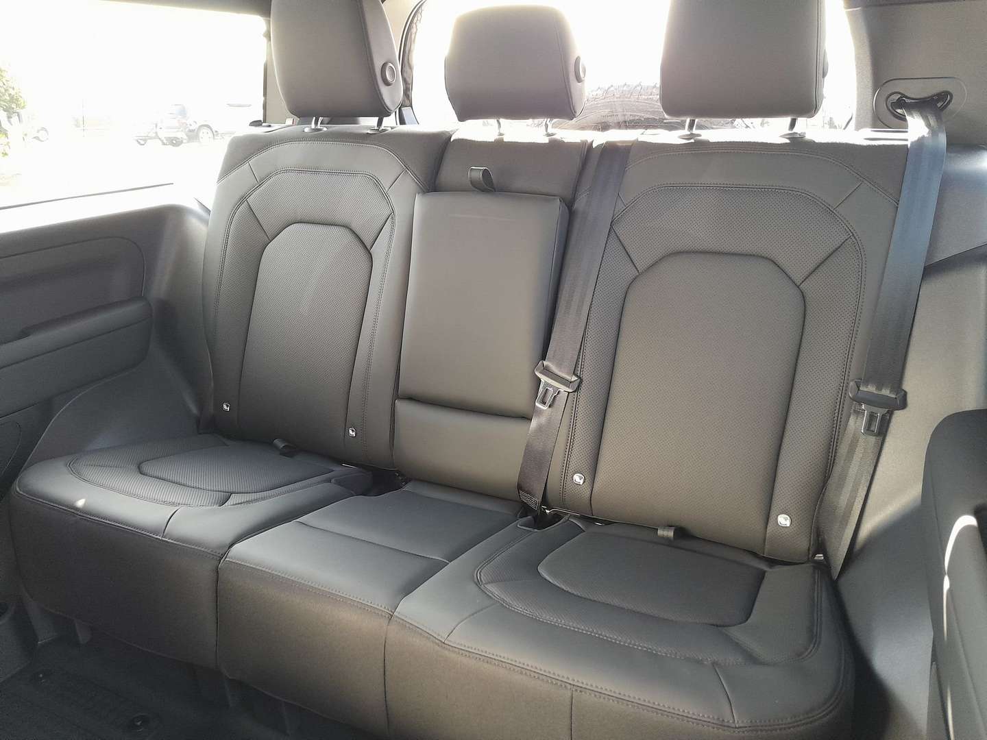 Land Rover Defender 90 S AWD IVA ESPOSTA 3.0 D6 200 - 2024 - Joinsteer - #17