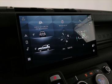 Land Rover Defender 90 X-dynamic Se Awd 3.0d I6 Mhev 200cv Auto — photo 24