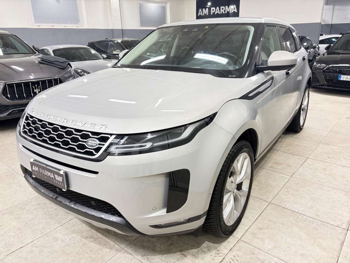 Land Rover Range Rover Evoque 2.0D I4 180 CV AWD Auto SE - 2019 - Joinsteer - #2